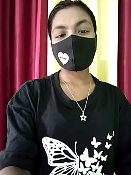 Snapshot of Myra-sen chatting on 03-15-25, 03:51 Myra-sen online show from 03-15-25, 03:51