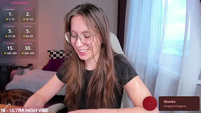 ms allison w online show from 02-20-25, 02:02