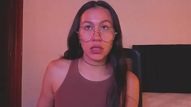 EmiGomez  online show from 07-24-26, 03:04