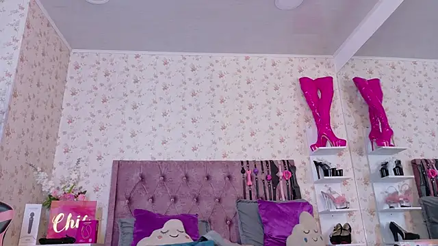 AvrillThomas online show from 03-10-26, 07:08