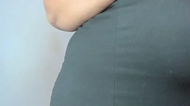 Snapshot of samyriverss chatting on 12-03-24, 06:48 samyriverss online show from 12-03-24, 06:48