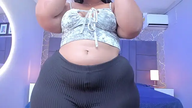 Snapshot of samyriverss chatting on 03-02-25, 03:45 samyriverss online show from 03-02-25, 03:45