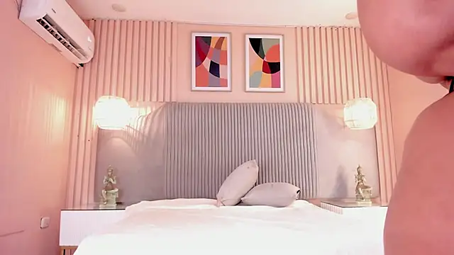 Snapshot of samyriverss chatting on 09-23-25, 03:09 samyriverss online show from 09-23-25, 03:09