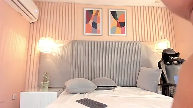 Snapshot of samyriverss chatting on 11-21-25, 10:58 samyriverss online show from 11-21-25, 10:58