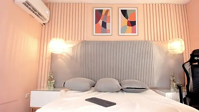 Snapshot of samyriverss chatting on 11-29-25, 11:35 samyriverss online show from 11-29-25, 11:35