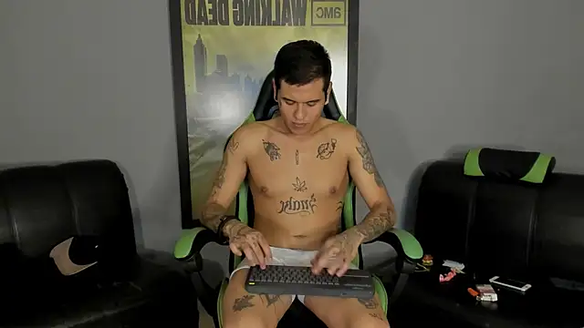 Snapshot of jamesinked_ chatting on 02-15-25, 05:19 jamesinked  online show from 02-15-25, 05:19