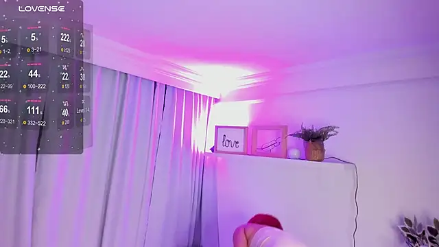 Snapshot of susyy7 chatting on 03-14-25, 03:37 susyy7 online show from 03-14-25, 03:37