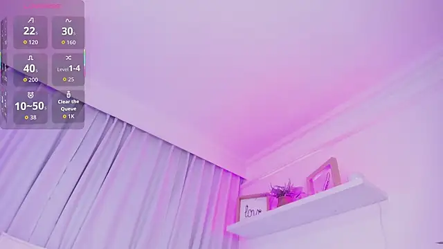 Snapshot of susyy7 chatting on 10-24-25, 07:32 susyy7 online show from 10-24-25, 07:32