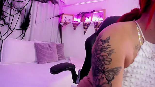 Snapshot of susyy7 chatting on 11-02-25, 07:38 susyy7 online show from 11-02-25, 07:38