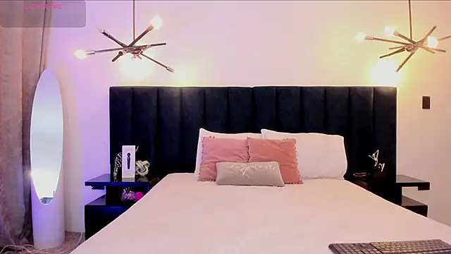 Snapshot of susyy7 chatting on 01-10-26, 03:30 susyy7 online show from 01-10-26, 03:30