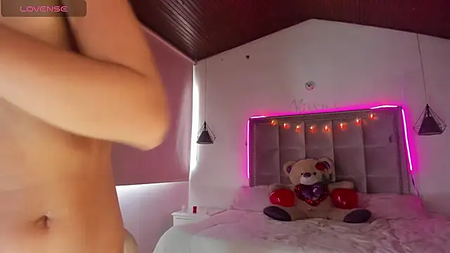 Snapshot of Melody_Ds chatting on 02-10-25, 10:09 Melody Ds online show from 02-10-25, 10:09