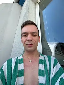 Snapshot of nickdtr chatting on 04-30-26, 10:54 nickdtr online show from 04-30-26, 10:54