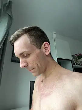 Snapshot of nickdtr chatting on 06-07-26, 01:48 nickdtr online show from 06-07-26, 01:48
