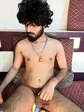 Snapshot of Chris_Strokes_69 chatting on 10-29-25, 07:54 Chris Strokes 69 online show from 10-29-25, 07:54