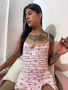 Snapshot of daniigarcia chatting on 03-11-26, 05:08 daniigarcia online show from 03-11-26, 05:08