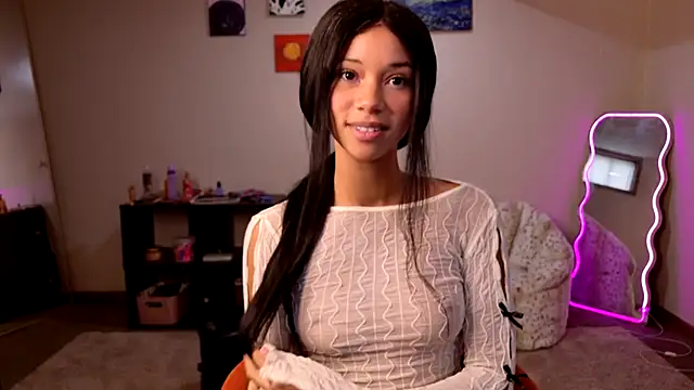 Snapshot of cedaya444 chatting on 11-25-25, 04:07 cedaya444 online show from 11-25-25, 04:07