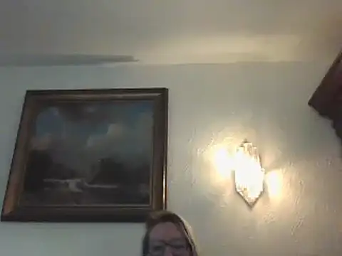 Snapshot of Silkesquirt chatting on 01-14-25, 08:31 Silkesquirt online show from 01-14-25, 08:31