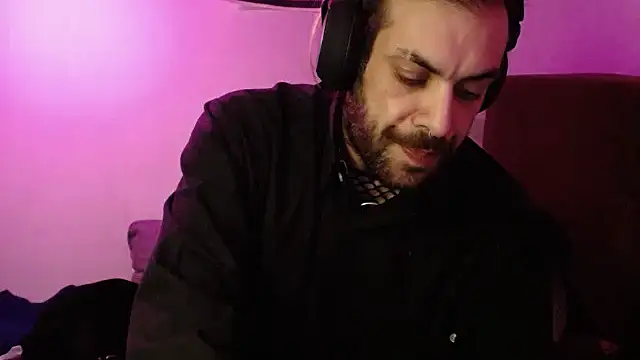 Snapshot of P4RtYBOII92 chatting on 03-09-26, 07:18 P4RtYBOII92 online show from 03-09-26, 07:18