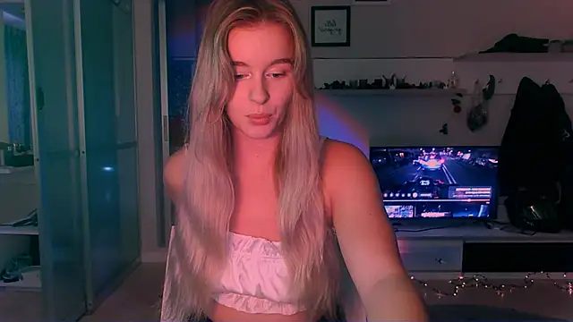 Eva Jaya online show from 09-20-25, 11:11