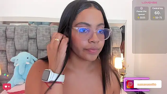 SussiSotto online show from 02-18-25, 03:21