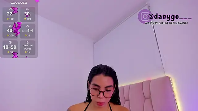 ZarianaEvanz online show from 10-23-25, 09:57