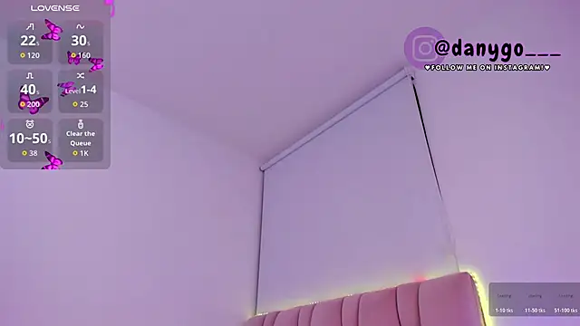 ZarianaEvanz online show from 11-21-25, 11:25