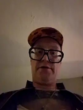 Snapshot of biffboff123 chatting on 07-04-26, 02:51 biffboff123 online show from 07-04-26, 02:51