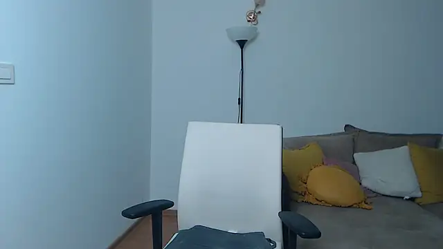 Snapshot of BabySerene chatting on 03-11-25, 01:16 BabySerene online show from 03-11-25, 01:16