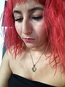 florecita9 online show from 04-23-26, 05:04