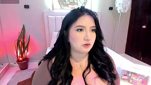  nina sweet online show from 11-11-25, 12:05