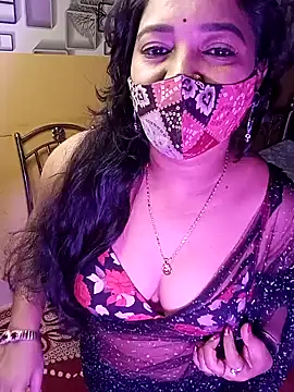 Snapshot of ella_mariya chatting on 12-14-24, 05:25 ella mariya online show from 12-14-24, 05:25