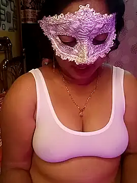 Snapshot of ella_mariya chatting on 12-19-24, 04:24 ella mariya online show from 12-19-24, 04:24