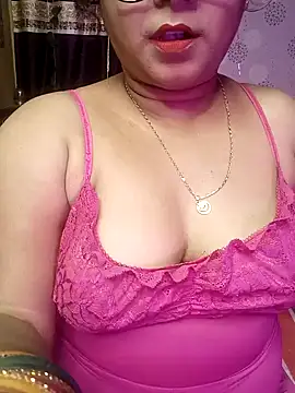 Snapshot of ella_mariya chatting on 12-27-24, 04:43 ella mariya online show from 12-27-24, 04:43