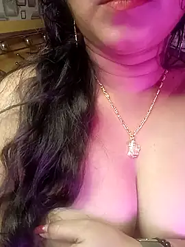 Snapshot of ella_mariya chatting on 01-01-25, 09:09 ella mariya online show from 01-01-25, 09:09