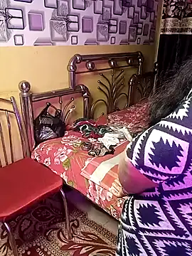 Snapshot of ella_mariya chatting on 01-04-25, 10:27 ella mariya online show from 01-04-25, 10:27