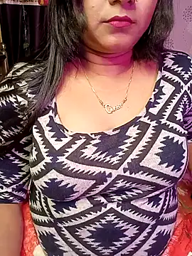 Snapshot of ella_mariya chatting on 01-20-25, 07:04 ella mariya online show from 01-20-25, 07:04