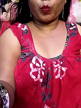 Snapshot of ella_mariya chatting on 09-18-25, 09:55 ella mariya online show from 09-18-25, 09:55