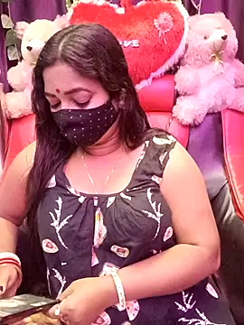 Snapshot of ella_mariya chatting on 02-03-26, 07:52 ella mariya online show from 02-03-26, 07:52