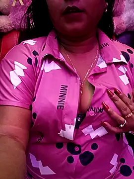 Snapshot of ella_mariya chatting on 02-27-26, 07:03 ella mariya online show from 02-27-26, 07:03