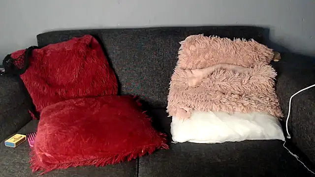 Snapshot of hoittytoittyxx chatting on 10-30-25, 07:36 hoittytoittyxx online show from 10-30-25, 07:36