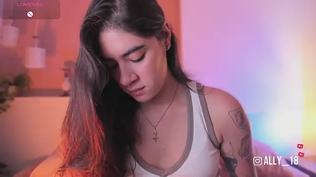 Snapshot of Ally_addams chatting on 02-05-26, 03:55 Ally addams online show from 02-05-26, 03:55