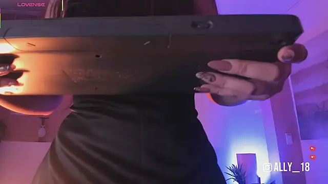 Snapshot of Ally_addams chatting on 03-04-26, 03:12 Ally addams online show from 03-04-26, 03:12