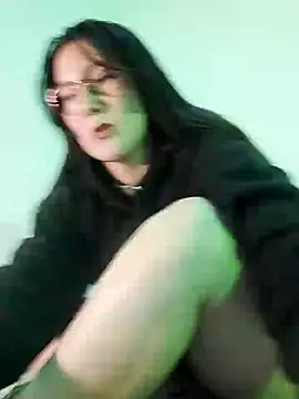 Elle Lee  online show from 02-01-25, 02:26