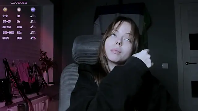 Snapshot of hype_meal_home chatting on 12-15-25, 10:47 hype meal home online show from 12-15-25, 10:47