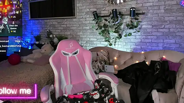 Alex Howell online show from 01-20-25, 02:53