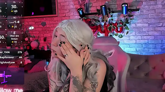 Alex Howell online show from 03-23-25, 12:26