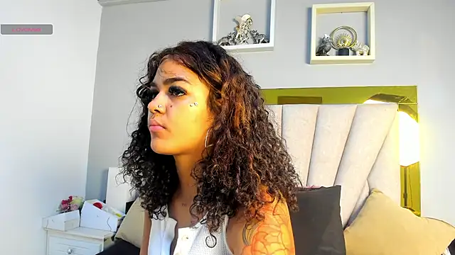 Snapshot of vahiolet_fuentes chatting on 08-02-26, 03:16 vahiolet fuentes online show from 08-02-26, 03:16