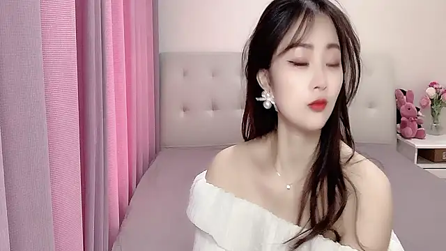 Snapshot of aisha123123 chatting on 03-19-25, 01:54 aisha123123 online show from 03-19-25, 01:54