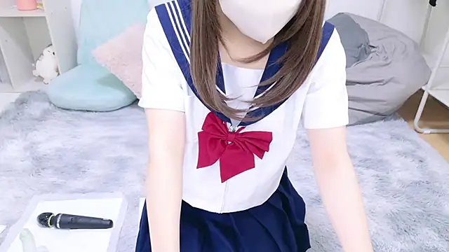 Nana Kamado online show from 01-15-25, 06:12