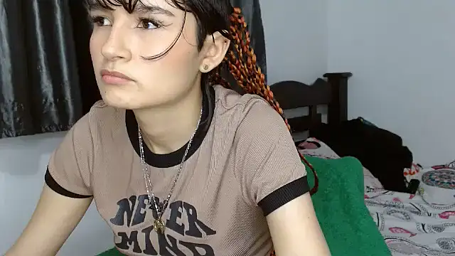 Snapshot of saritapretyy chatting on 02-20-25, 02:40 saritapretyy online show from 02-20-25, 02:40